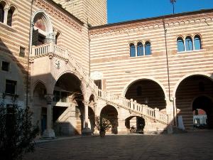 Belle demeure à Vérone – palazzo della ragione