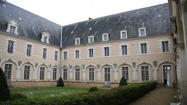 Les élèves font la presse – tournage au couvent des Visitandines